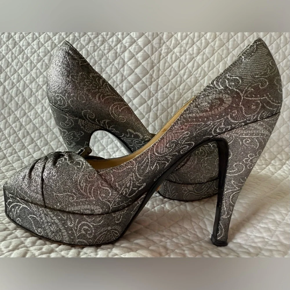 Emporio Armani Metallic Jacquard Bow Platform Heels – EU 37.5 (US 7.5)